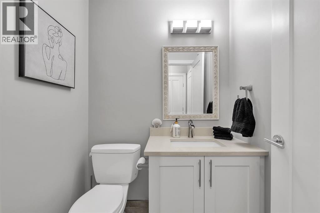 419 Rocky Ridge Bay NW, Calgary, Alberta  t3g 4h8 - Photo 22 - A2299448