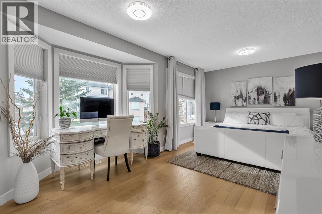 419 Rocky Ridge Bay NW, Calgary, Alberta  t3g 4h8 - Photo 17 - A2299448