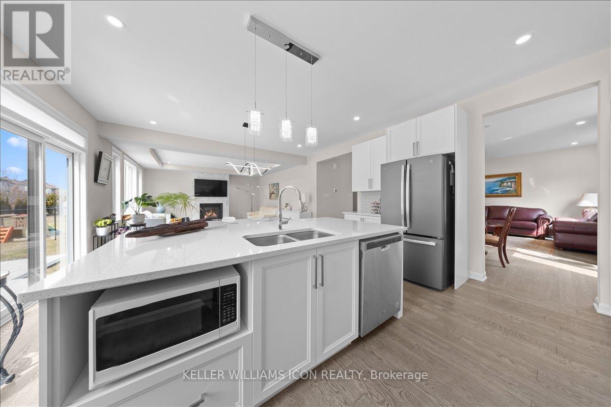 352 Cloyne Crescent, Ottawa, Ontario  K2J 6W4 - Photo 15 - X12974310