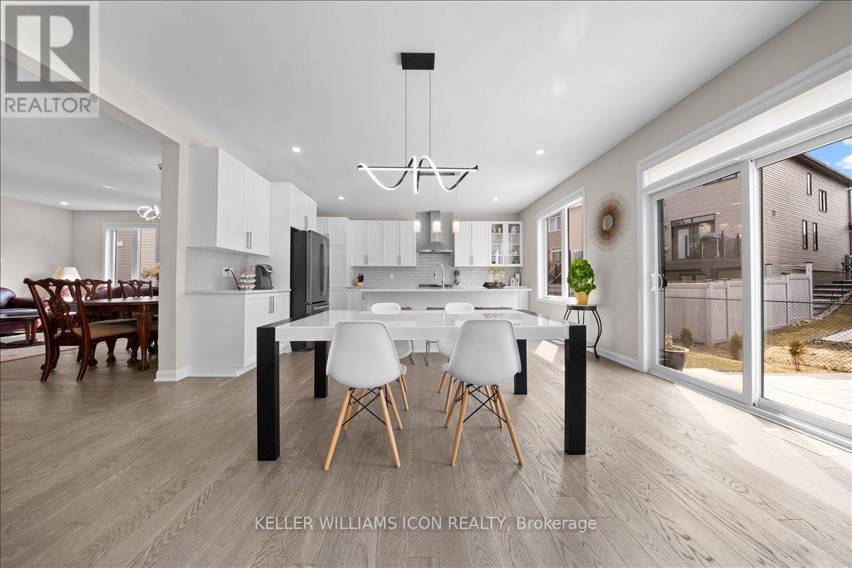 352 Cloyne Crescent, Ottawa, Ontario  K2J 6W4 - Photo 16 - X12974310