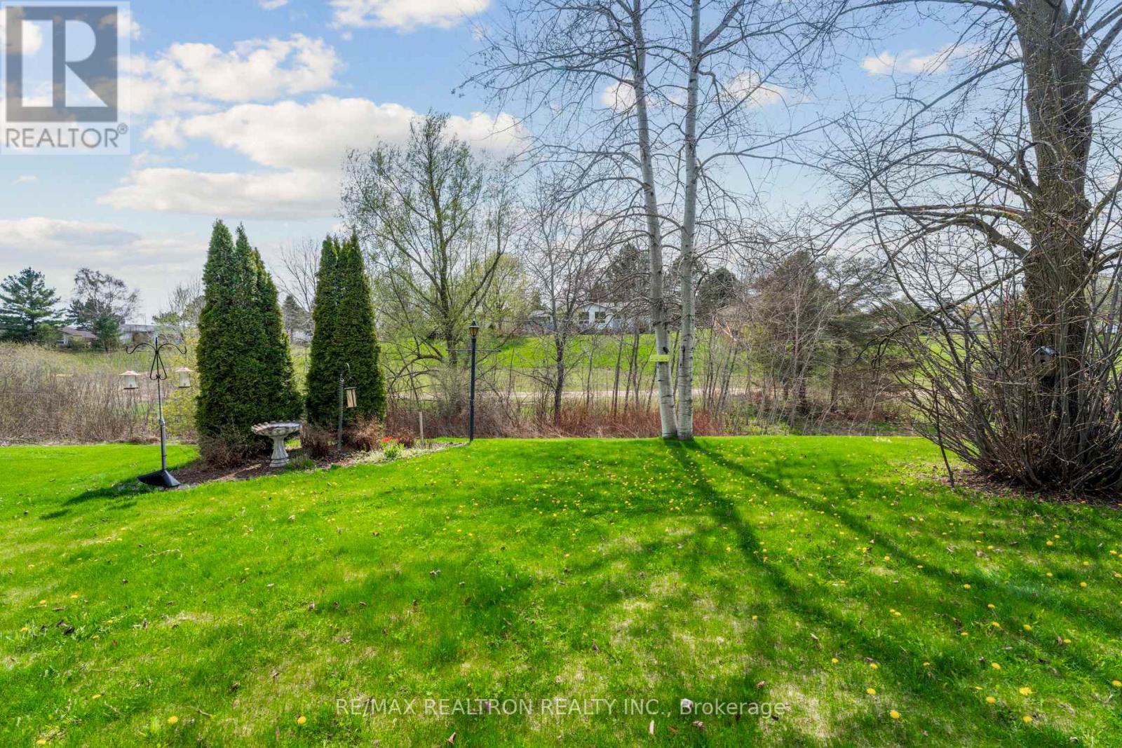 36 Tecumseth Pines Drive, New Tecumseth, Ontario  L0G 1W0 - Photo 35 - N12426310