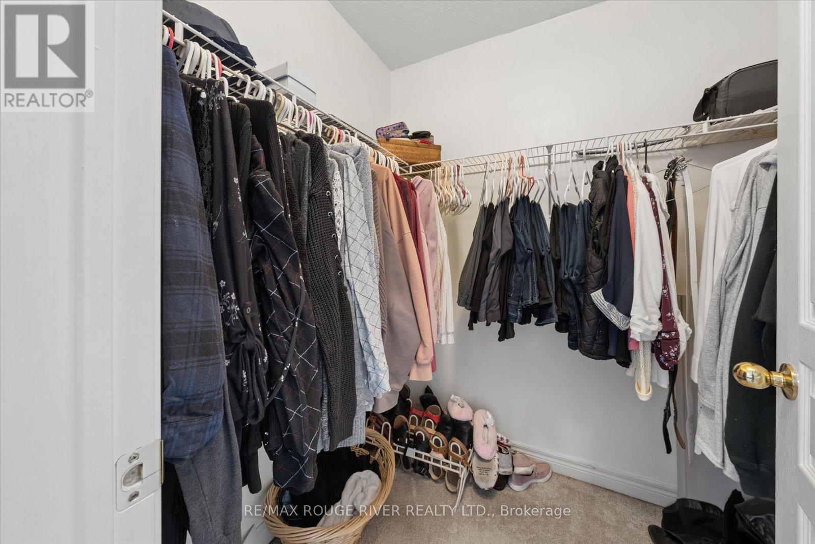 88 Keywood Street, Ajax, Ontario  L1Z 2E4 - Photo 18 - E12981238