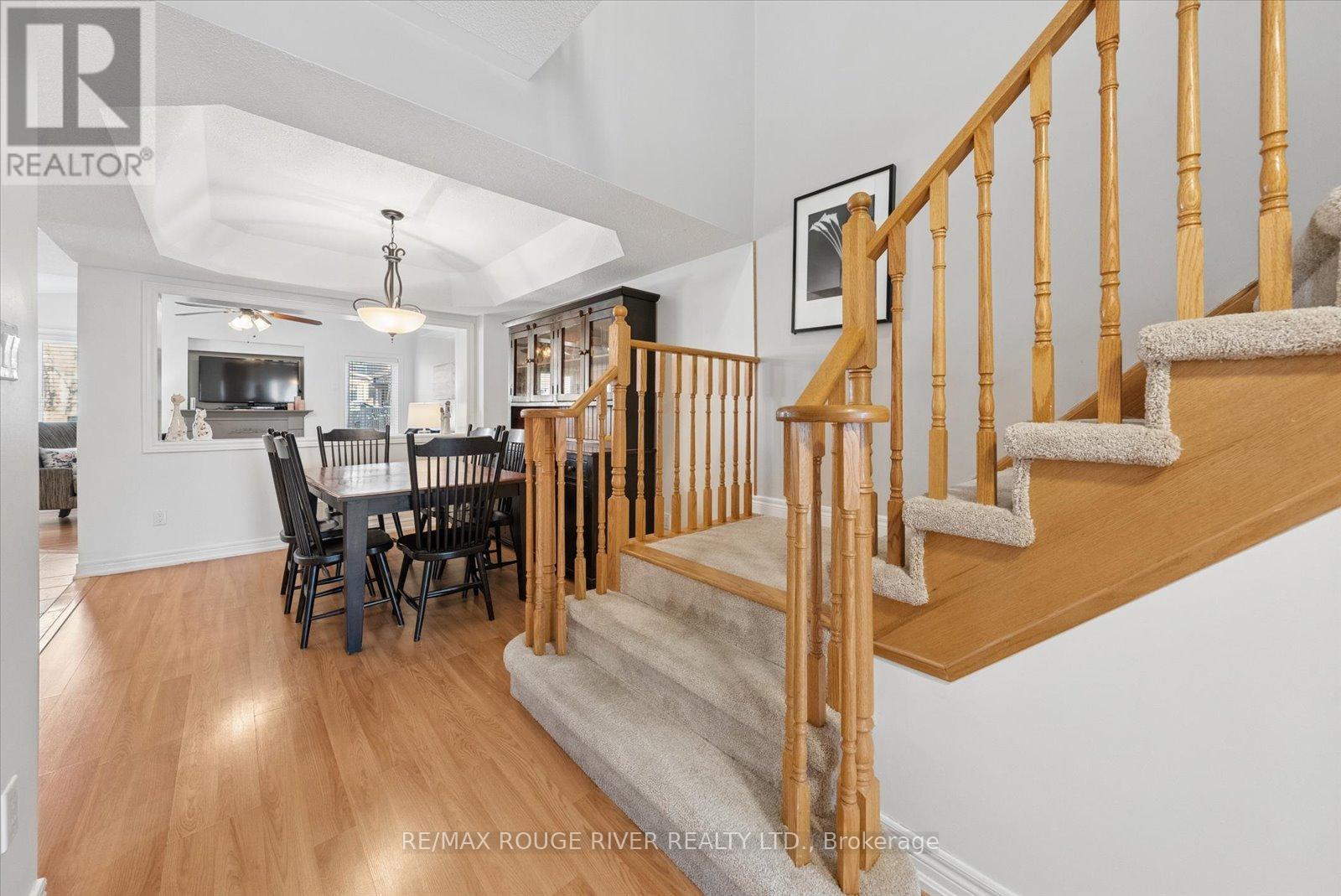 88 Keywood Street, Ajax, Ontario  L1Z 2E4 - Photo 4 - E12981238