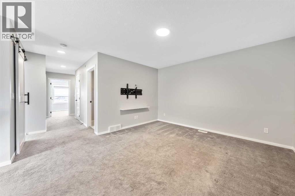 98 Lucas Crescent Nw, Calgary, Alberta  T3G 3M9 - Photo 18 - A2292462