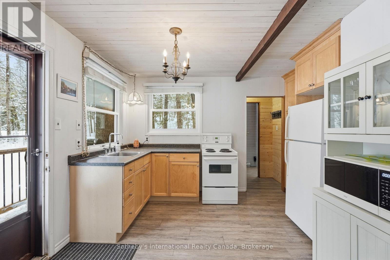 1079 Jopling Road, Minden Hills, Ontario  K0M 2A1 - Photo 14 - X12981230