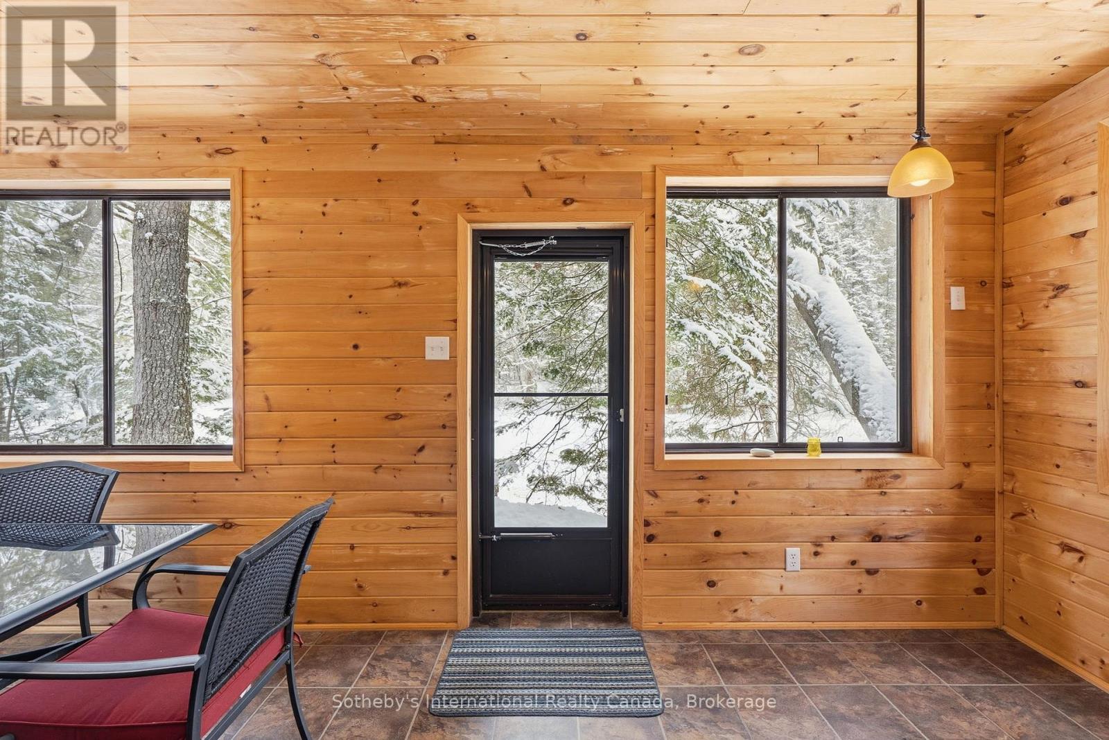 1079 Jopling Road, Minden Hills, Ontario  K0M 2A1 - Photo 18 - X12981230