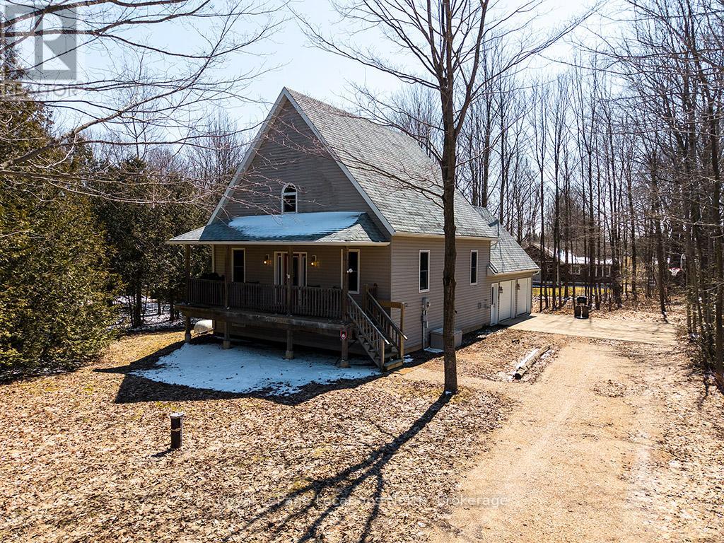 166 Raglan Street, Grey Highlands, Ontario  N0C 1E0 - Photo 4 - X12981244