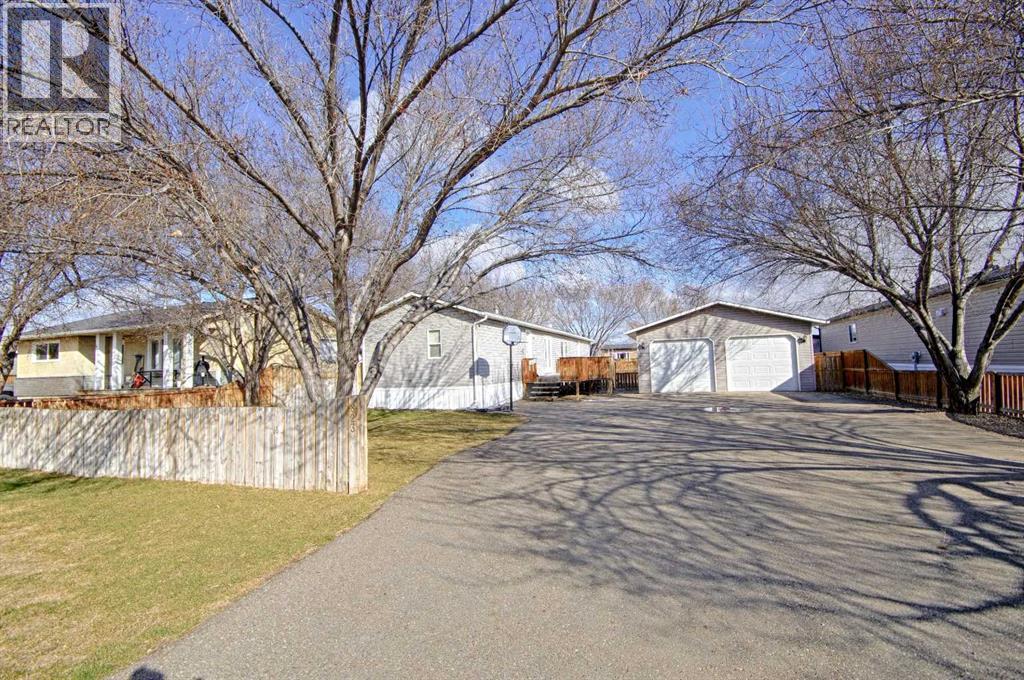 823 3 Street S, grassy lake, Alberta