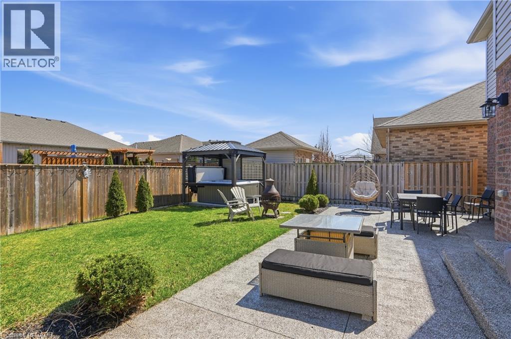 28 Silverwood Avenue, Welland, Ontario  L3C 0C3 - Photo 18 - 40806158