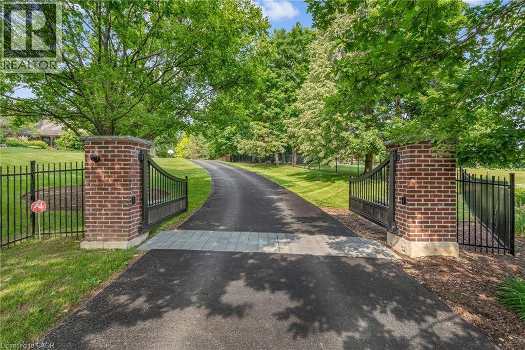 18 Fox Run Drive, Puslinch, Ontario  N0B 2J0 - Photo 41 - 40818091