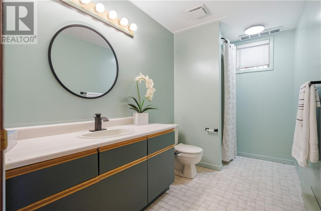 1735 Havenbrook Drive, Sudbury, Ontario  P3A 5C9 - Photo 15 - 2127083