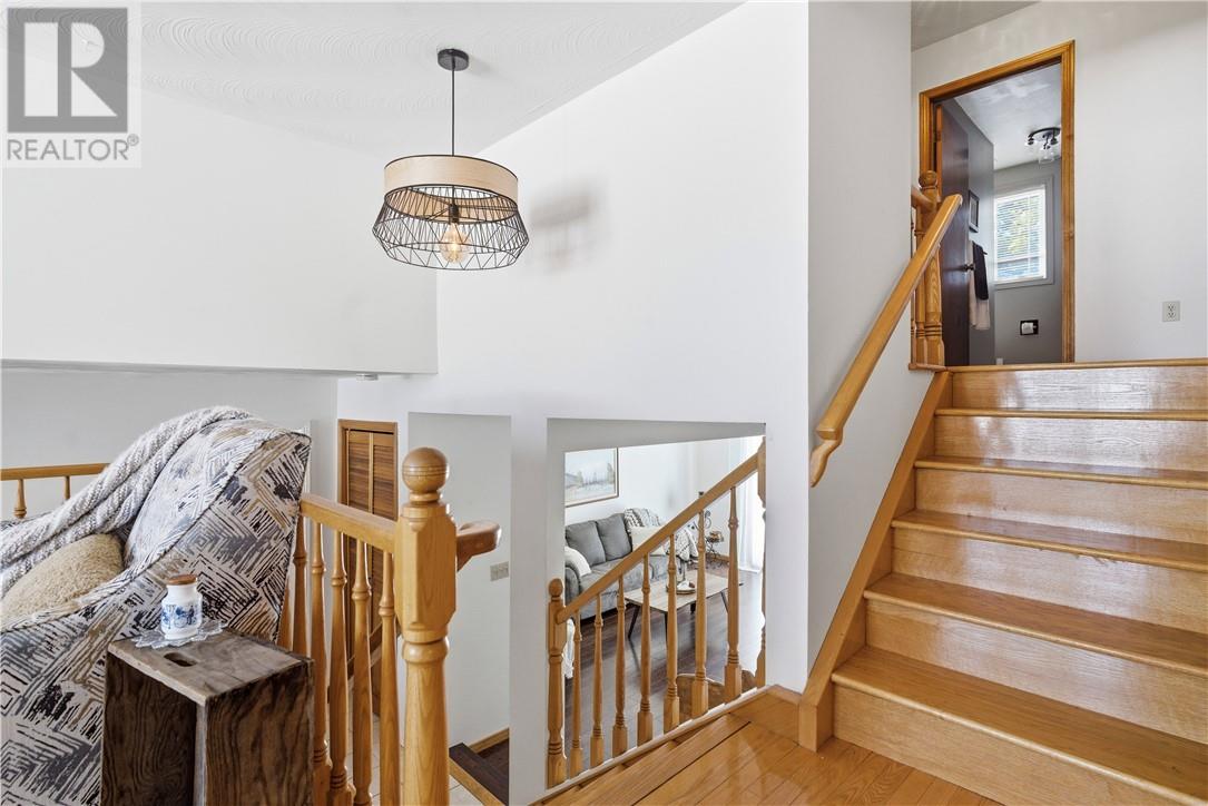 1735 Havenbrook Drive, Sudbury, Ontario  P3A 5C9 - Photo 6 - 2127083