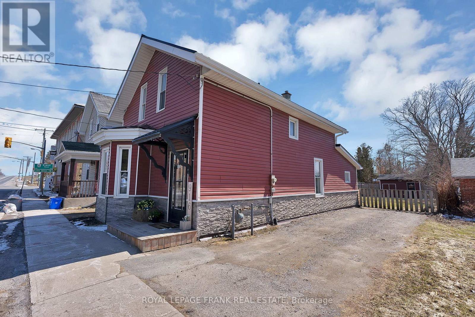 916 Highway 7, Kawartha Lakes, Ontario  K0M 2M0 - Photo 33 - X12981170
