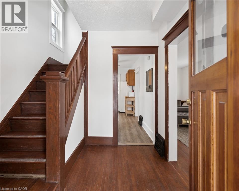 50 Walnut Street, Kitchener, Ontario  N2G 1P6 - Photo 5 - 40819408