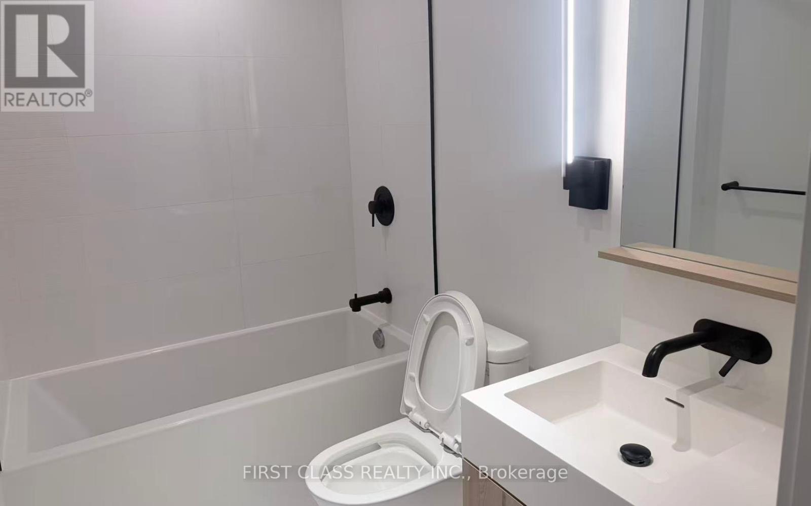 202 - 117 Broadway Avenue, Toronto, Ontario  M4P 1V3 - Photo 12 - C12981232