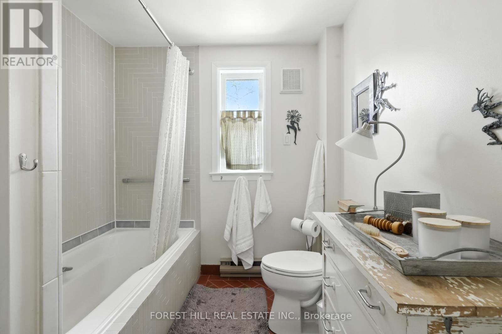 54 Afton Avenue, Toronto, Ontario  M6J 1S1 - Photo 22 - C12981242