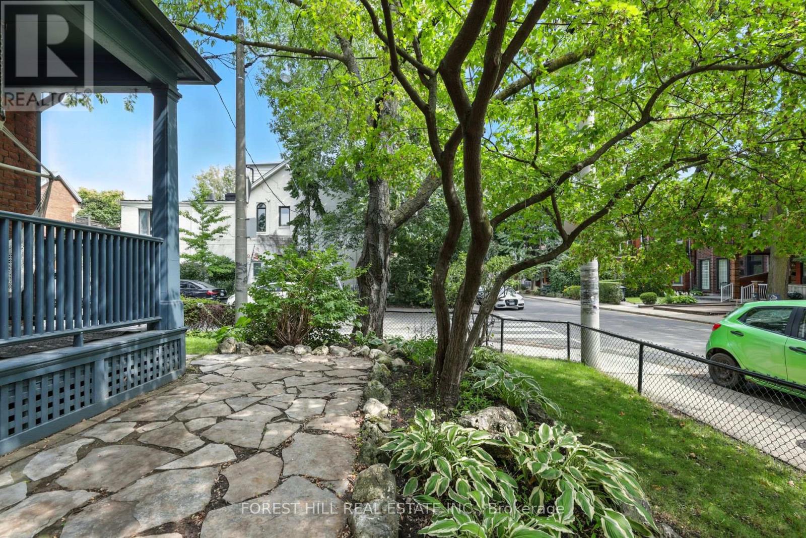 54 Afton Avenue, Toronto, Ontario  M6J 1S1 - Photo 37 - C12981242