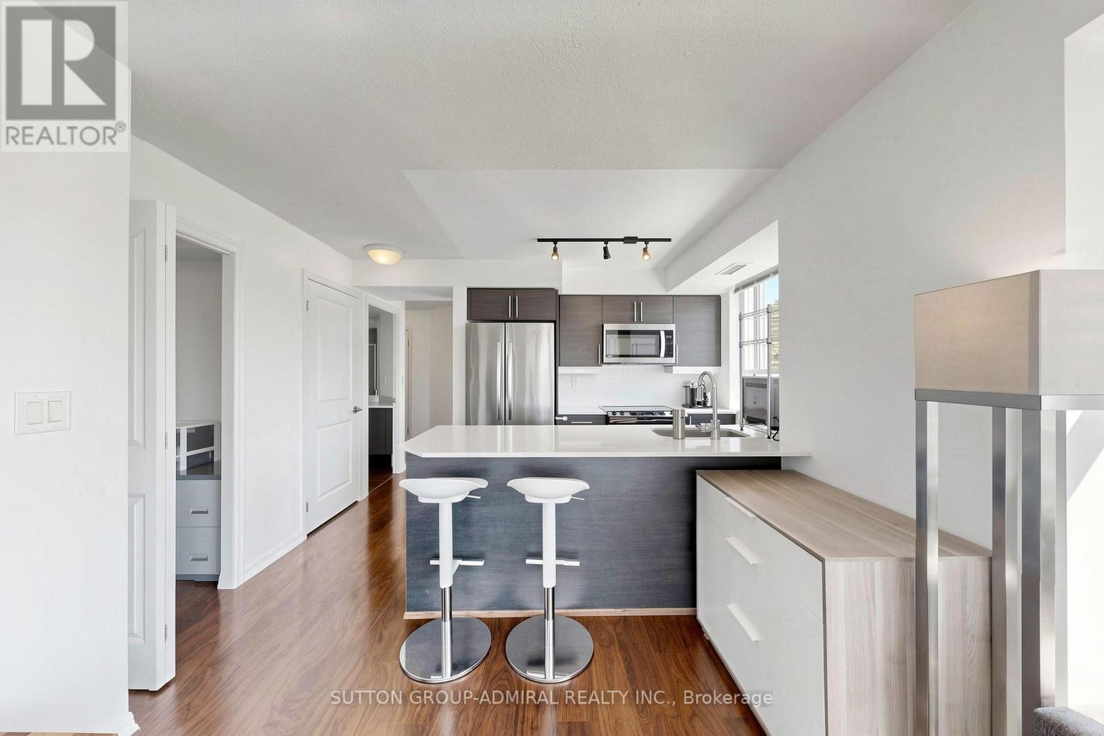 #710 - 125 Western Battery Road, Toronto, Ontario M6K 3R8 - Photo 11 - C12981250