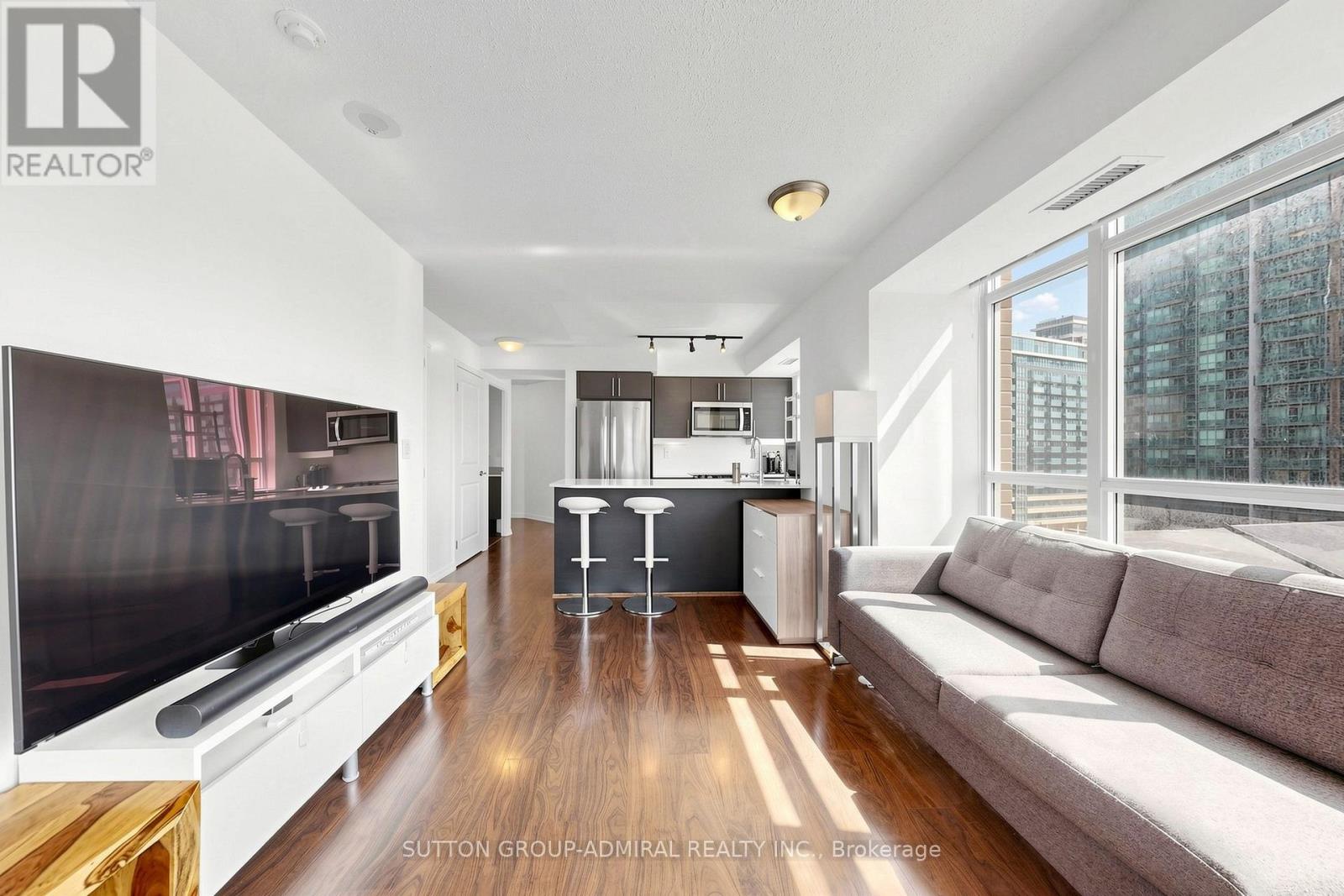 #710 - 125 Western Battery Road, Toronto, Ontario M6K 3R8 - Photo 6 - C12981250