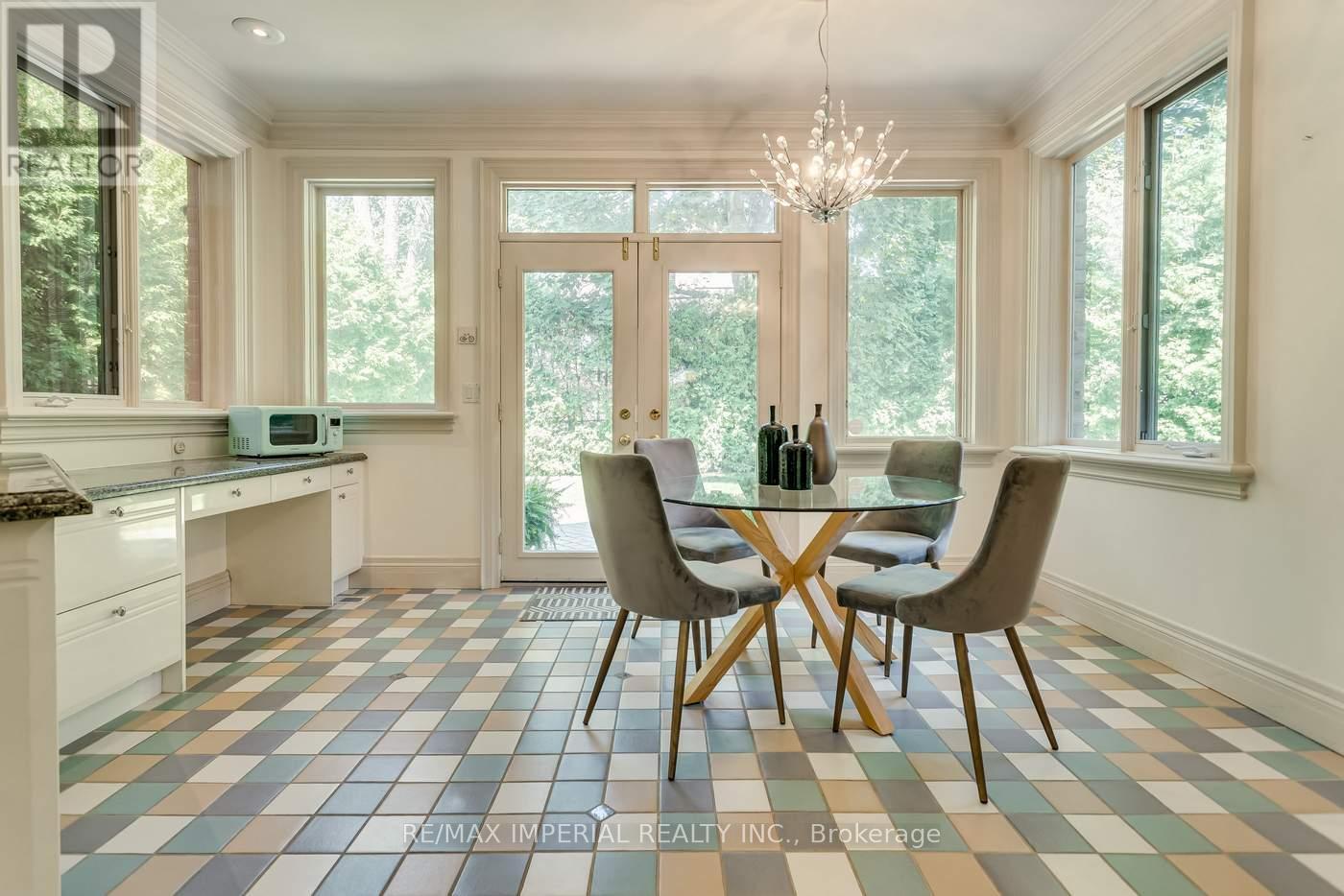 270 Spring Garden Avenue, Toronto, Ontario  M2N 3G9 - Photo 22 - C12981262