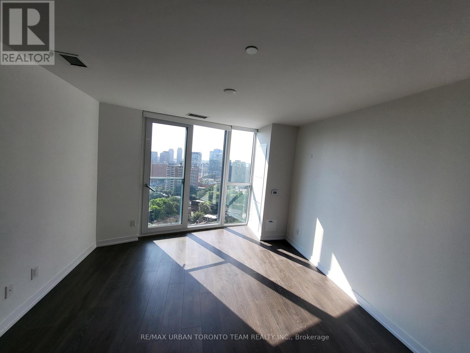 Ph101 - 219 Dundas Street E, Toronto, Ontario  M5A 0V1 - Photo 6 - C12981302