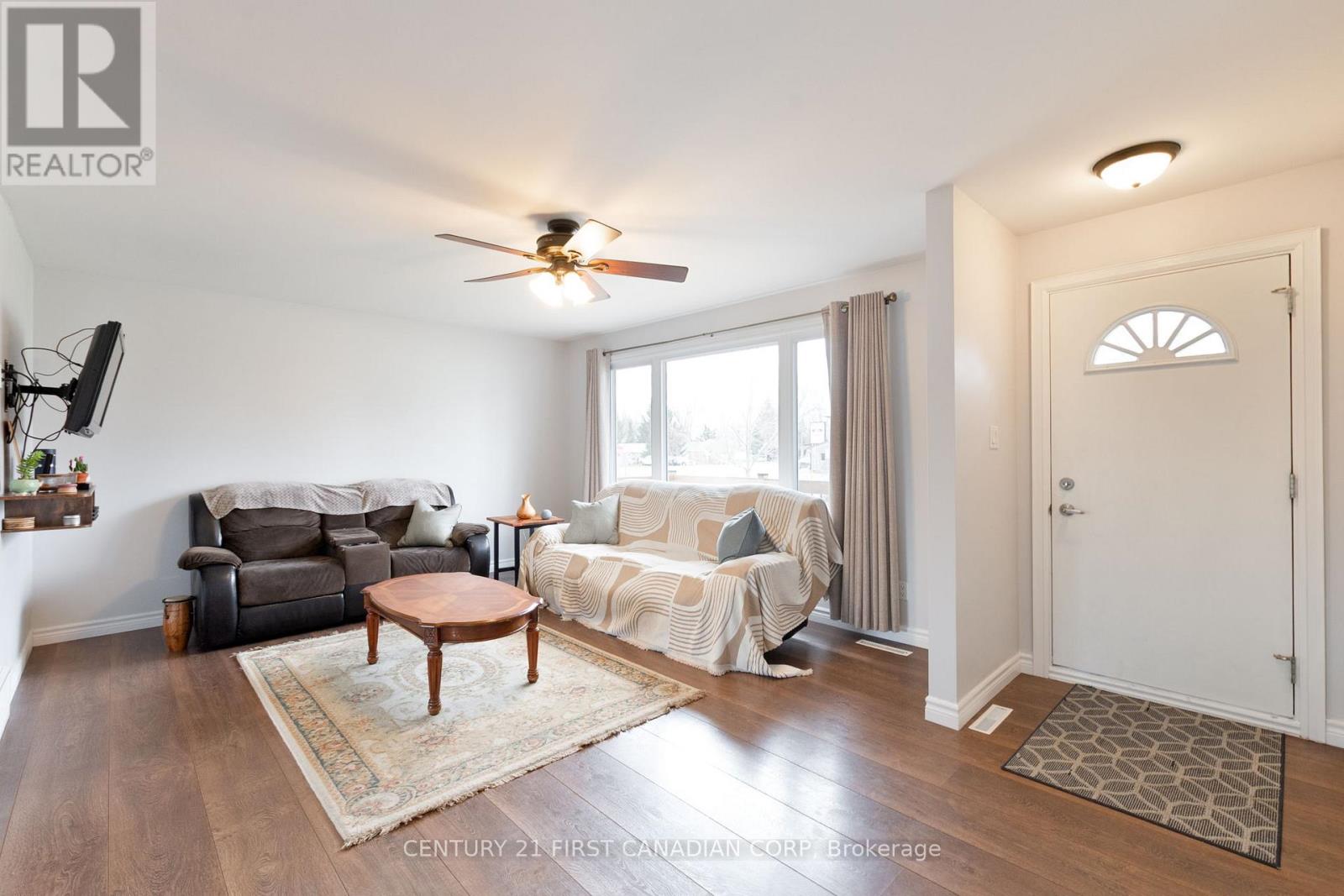 9526 Currie Road, Dutton/dunwich, Ontario  N0L 2M0 - Photo 6 - X12981280