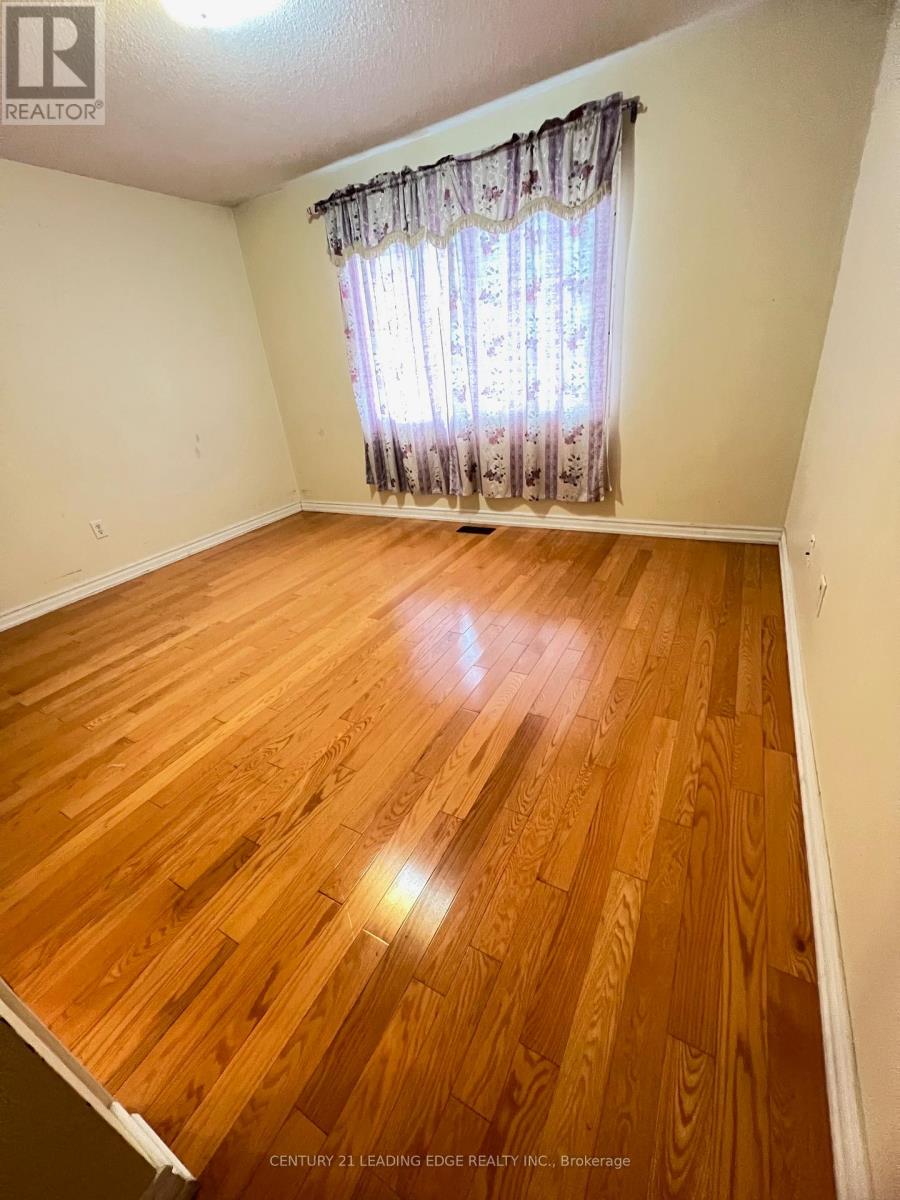 17 Coyote Crescent, Toronto, Ontario  M1B 6G9 - Photo 6 - E12981222