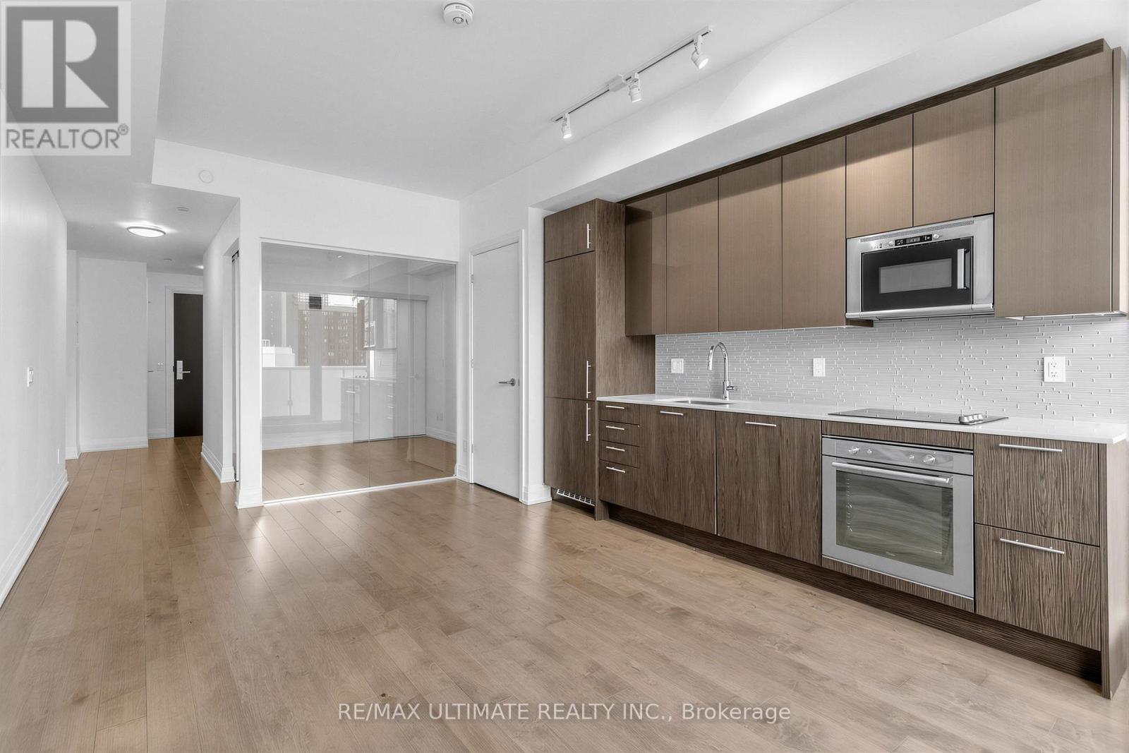 1101 - 403 CHURCH STREET, Toronto, Ontario