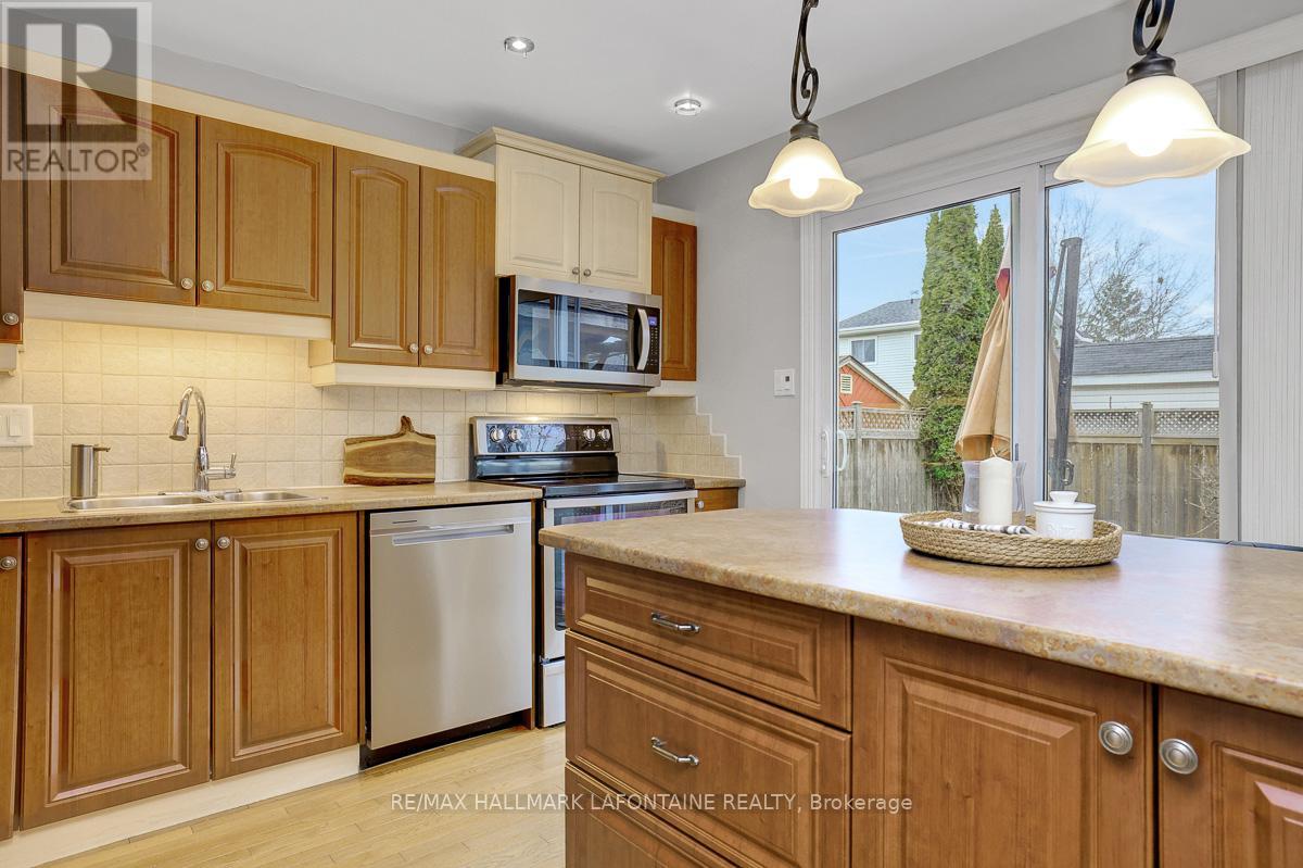 553 Apollo Way, Ottawa, Ontario  K4A 1V1 - Photo 17 - X12981184