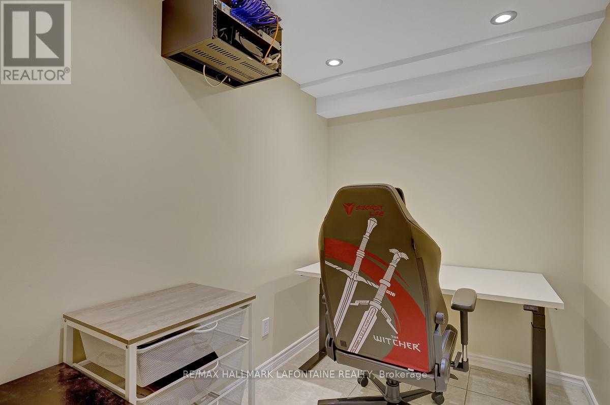 553 Apollo Way, Ottawa, Ontario  K4A 1V1 - Photo 36 - X12981184