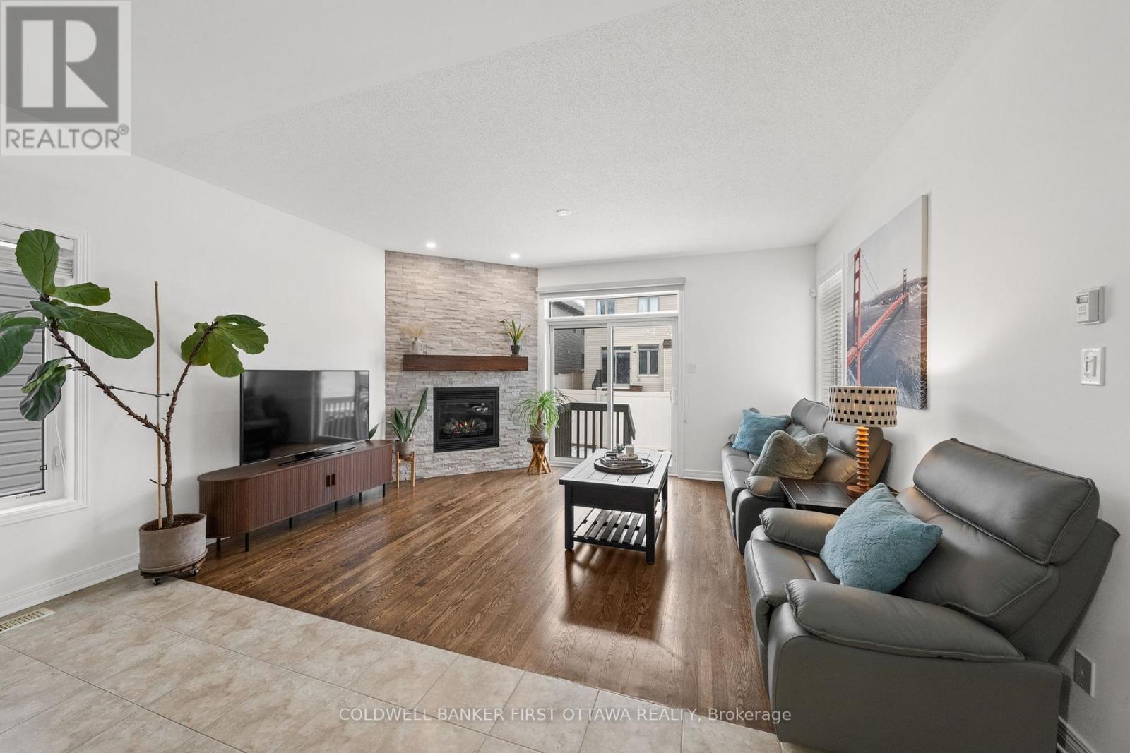 220 Dave Smith Crescent, Ottawa, Ontario  K4M 0B7 - Photo 17 - X12981226