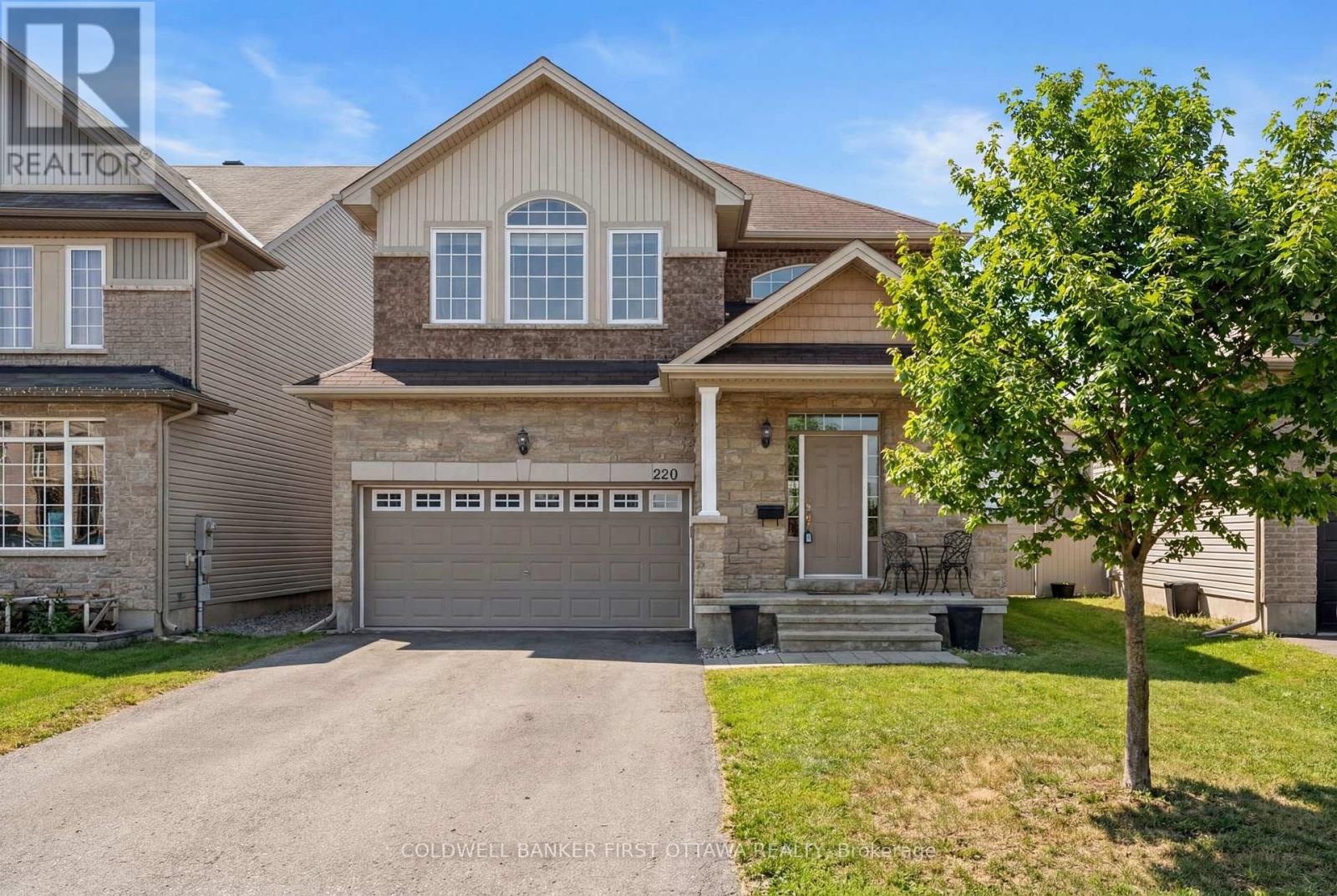 220 Dave Smith Crescent, Ottawa, Ontario  K4M 0B7 - Photo 2 - X12981226