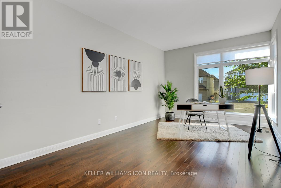 611 Gabriola Way, Ottawa, Ontario  K2T 0M2 - Photo 5 - X12981260