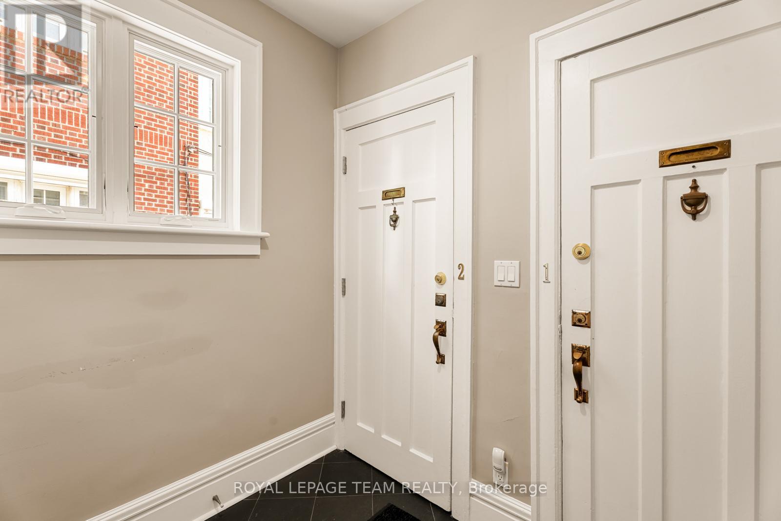 228 Rideau Terrace, Ottawa, Ontario  K1M 0Z2 - Photo 4 - X12981270