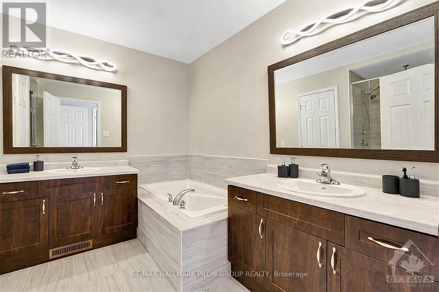 38 Riddell Street, Carleton Place, Ontario  K7C 0J4 - Photo 10 - X12981292