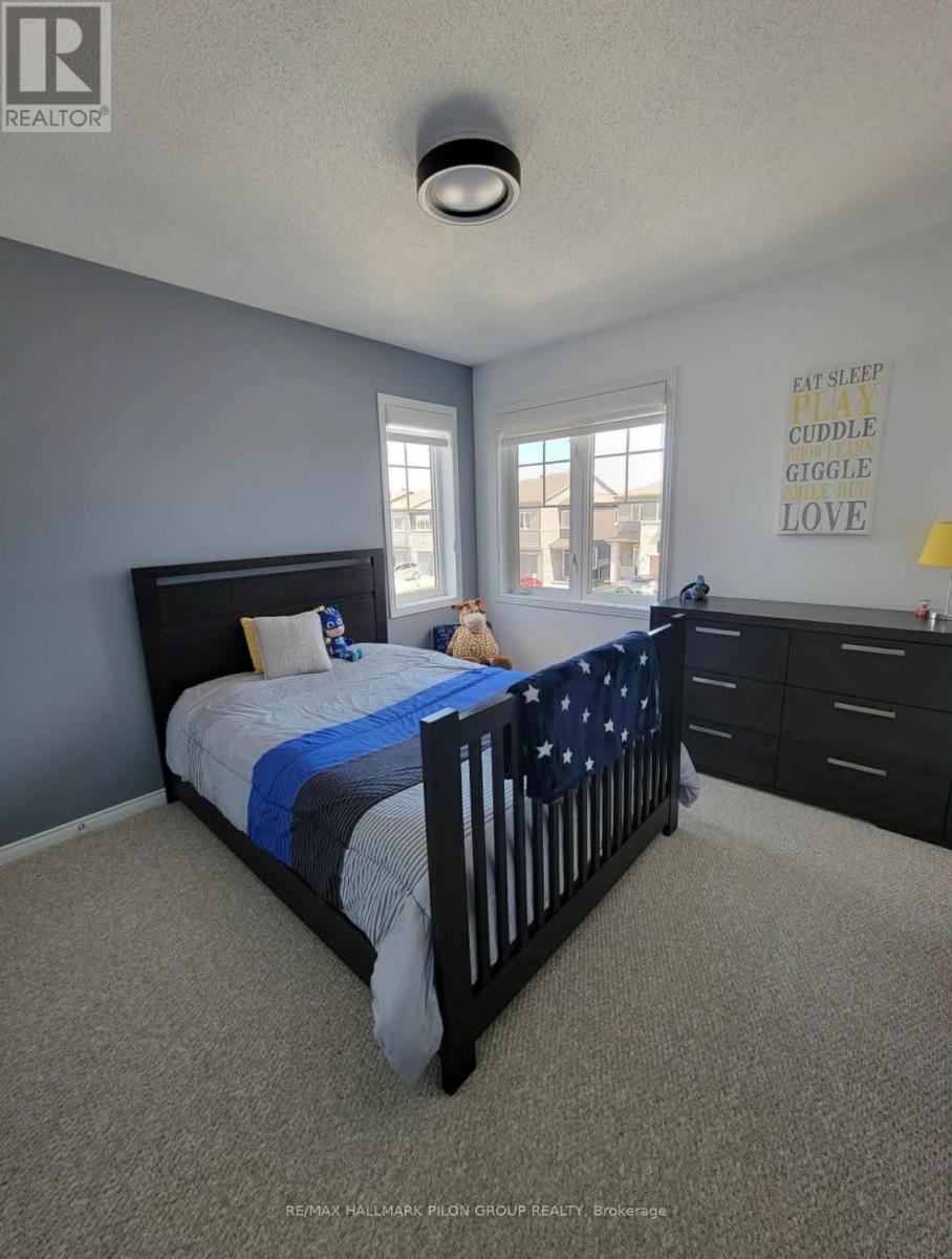 38 Riddell Street, Carleton Place, Ontario  K7C 0J4 - Photo 12 - X12981292