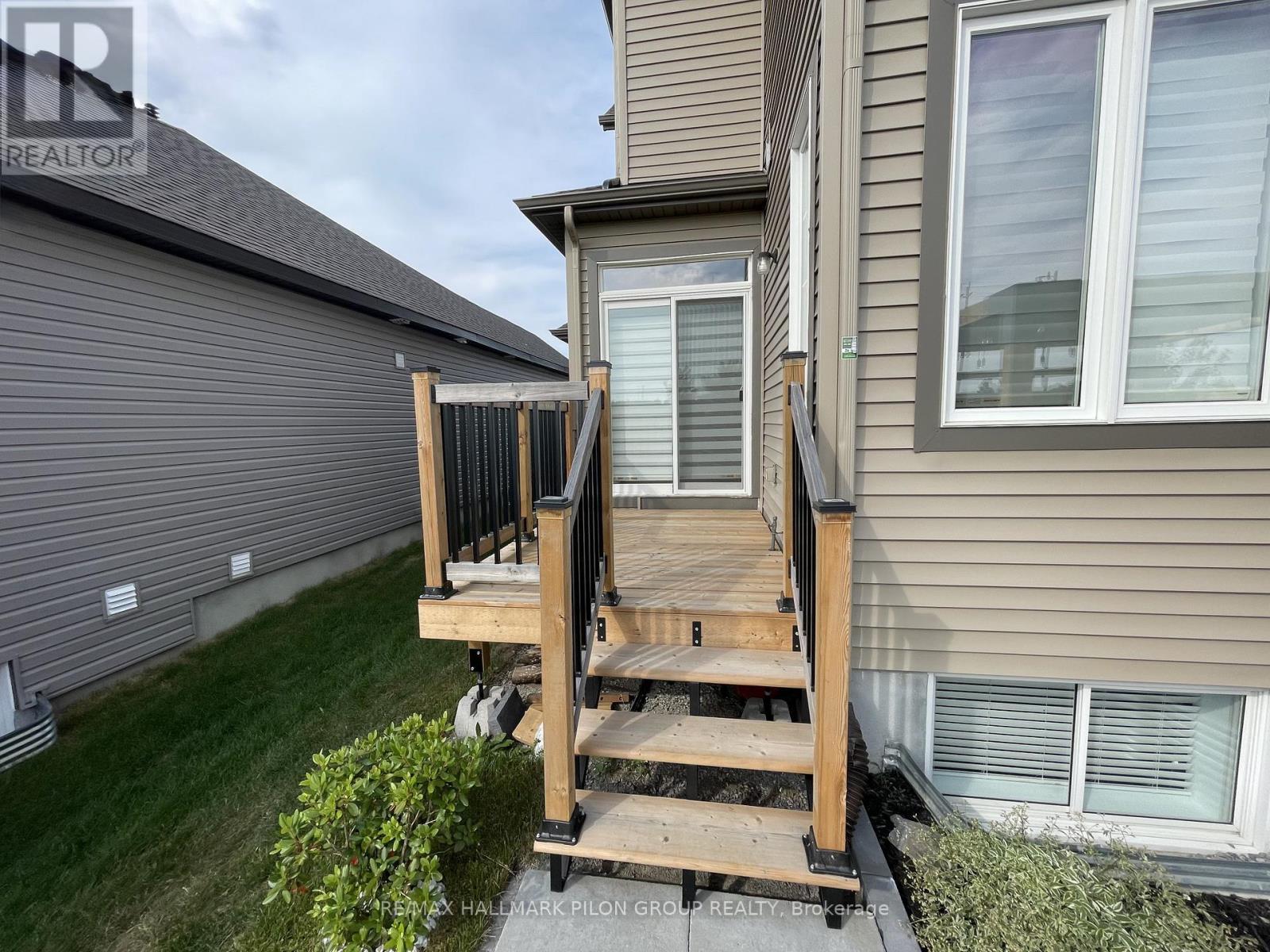 38 Riddell Street, Carleton Place, Ontario  K7C 0J4 - Photo 21 - X12981292