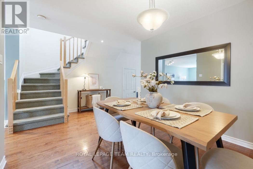 235 Saddlesmith Circle, Ottawa, Ontario  K2M 2Z1 - Photo 11 - X12981298