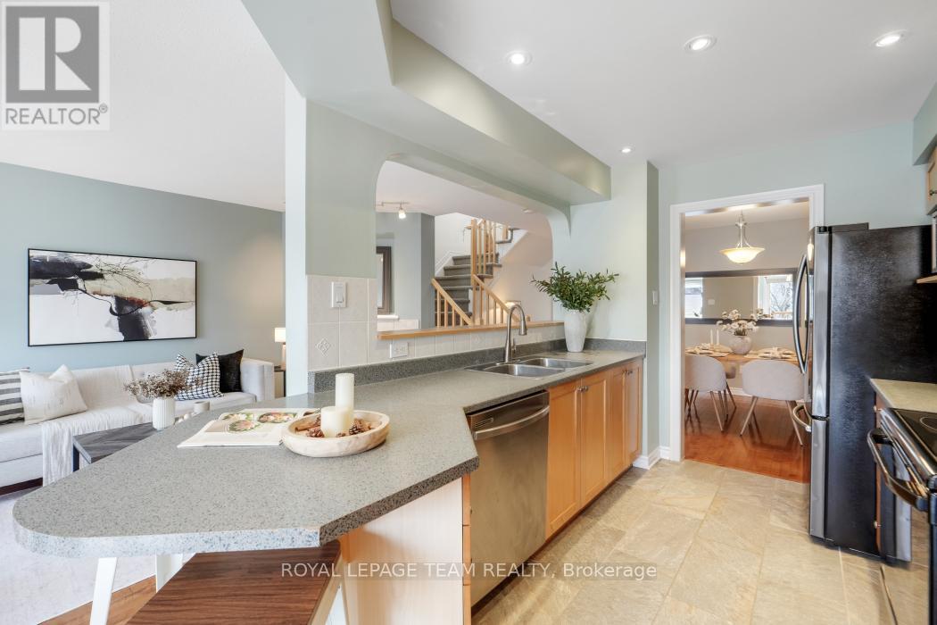 235 Saddlesmith Circle, Ottawa, Ontario  K2M 2Z1 - Photo 19 - X12981298