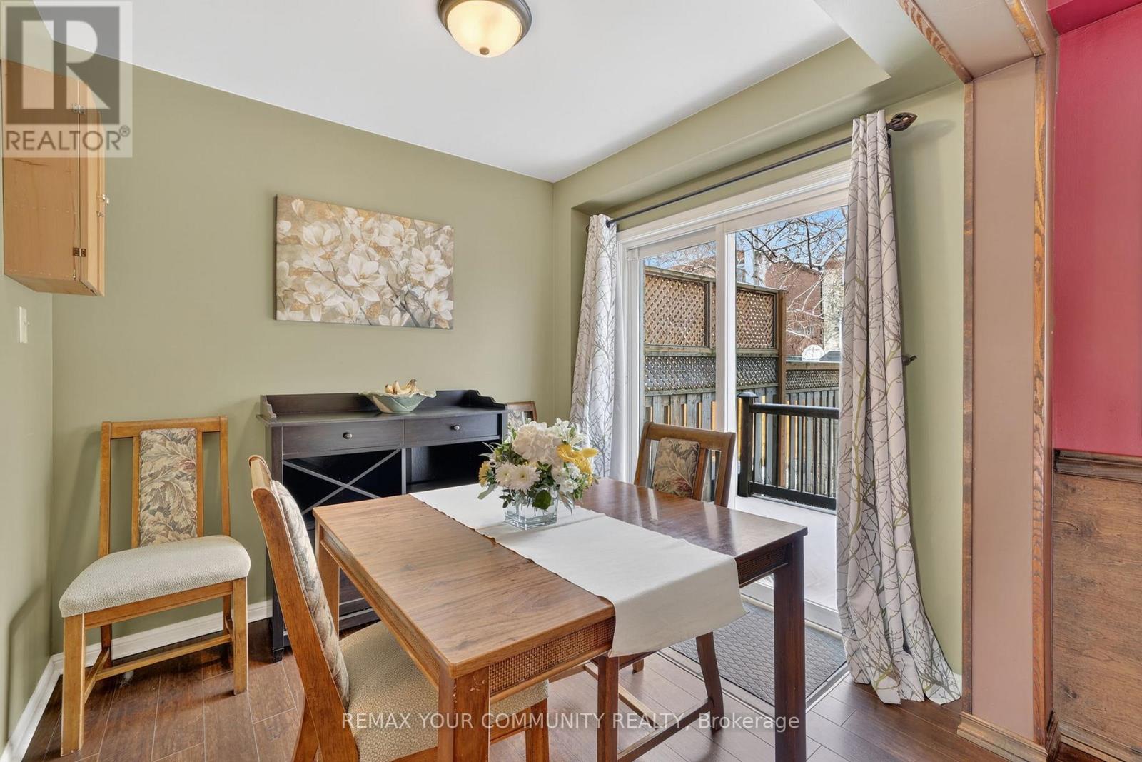 70 Natale Court, Bradford West Gwillimbury, Ontario  L3Z 3B1 - Photo 22 - N12981180