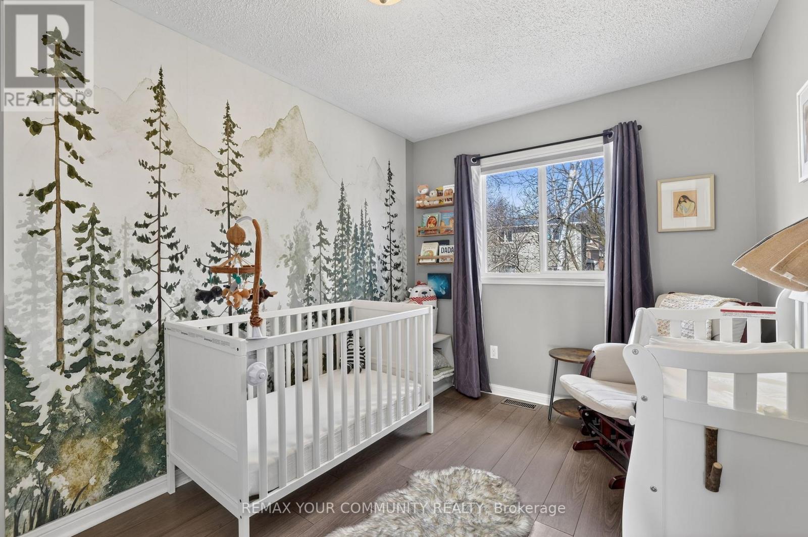 70 Natale Court, Bradford West Gwillimbury, Ontario  L3Z 3B1 - Photo 28 - N12981180