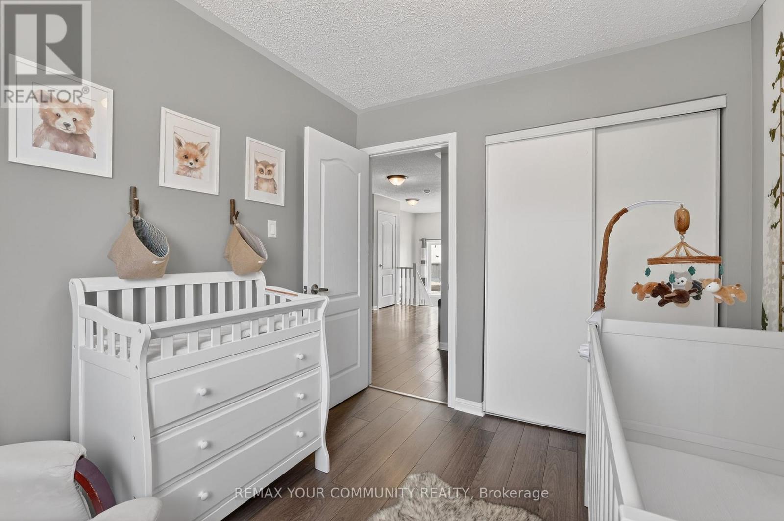 70 Natale Court, Bradford West Gwillimbury, Ontario  L3Z 3B1 - Photo 29 - N12981180