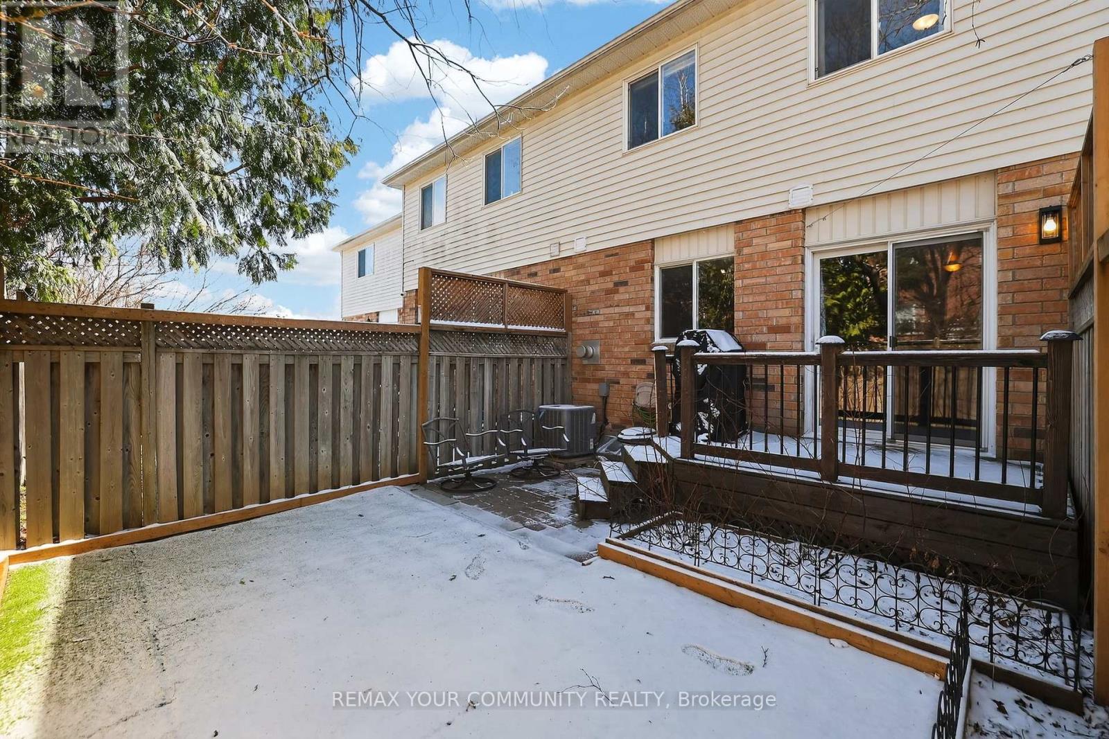 70 Natale Court, Bradford West Gwillimbury, Ontario  L3Z 3B1 - Photo 38 - N12981180