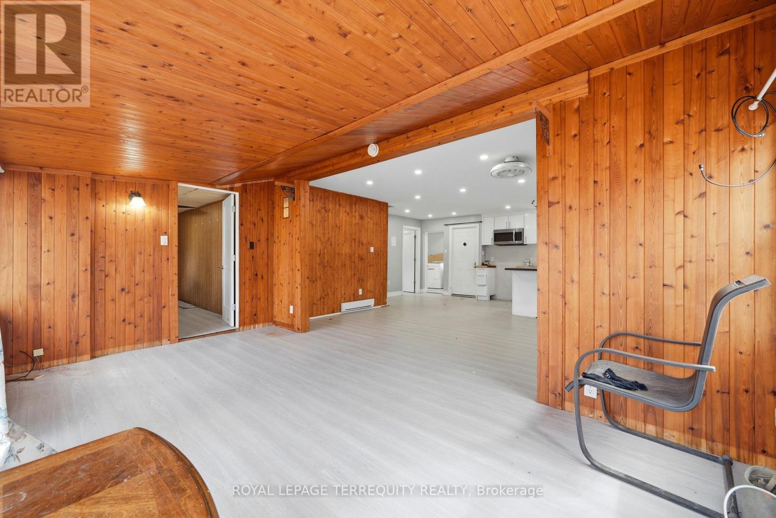 2038 St Johns Road, Innisfil, Ontario  L9S 1V4 - Photo 15 - N12981278