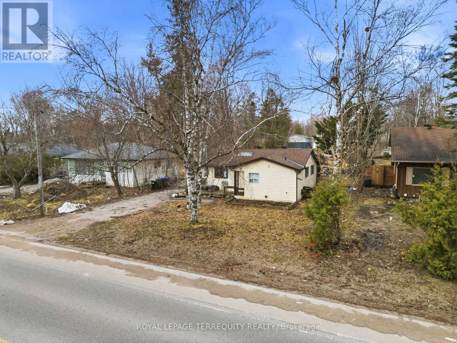 2038 St Johns Road, Innisfil, Ontario  L9S 1V4 - Photo 28 - N12981278