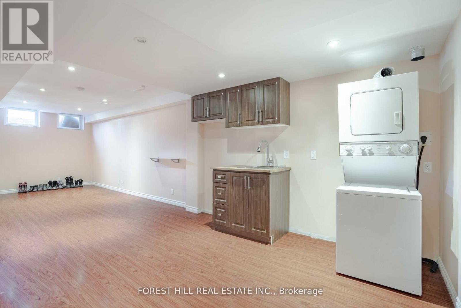 Bsmnt - 14 Millhouse Court, Vaughan, Ontario  L6A 4P6 - Photo 6 - N12981282