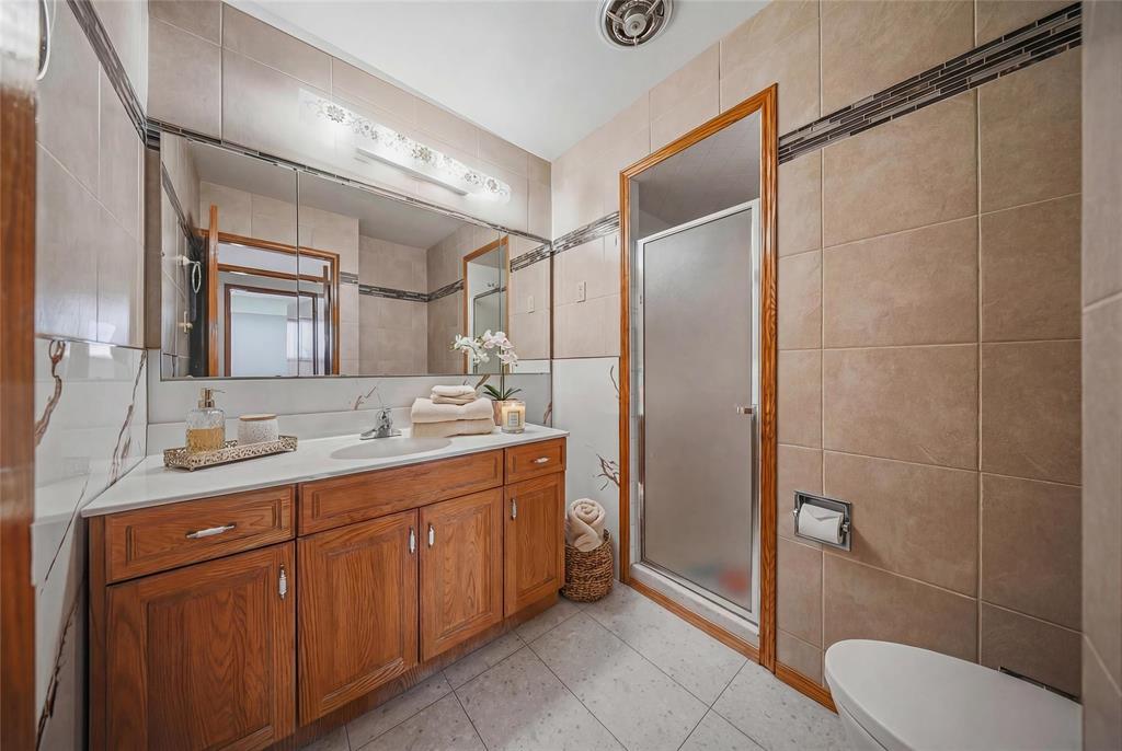 59 Roselawn Bay, Winnipeg, Manitoba  R2G 1W5 - Photo 20 - 202606857