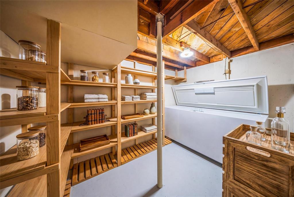 59 Roselawn Bay, Winnipeg, Manitoba  R2G 1W5 - Photo 31 - 202606857