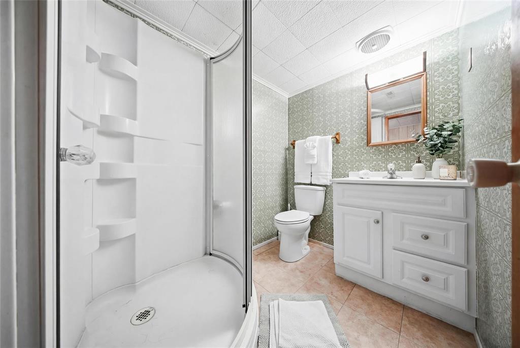 59 Roselawn Bay, Winnipeg, Manitoba  R2G 1W5 - Photo 36 - 202606857