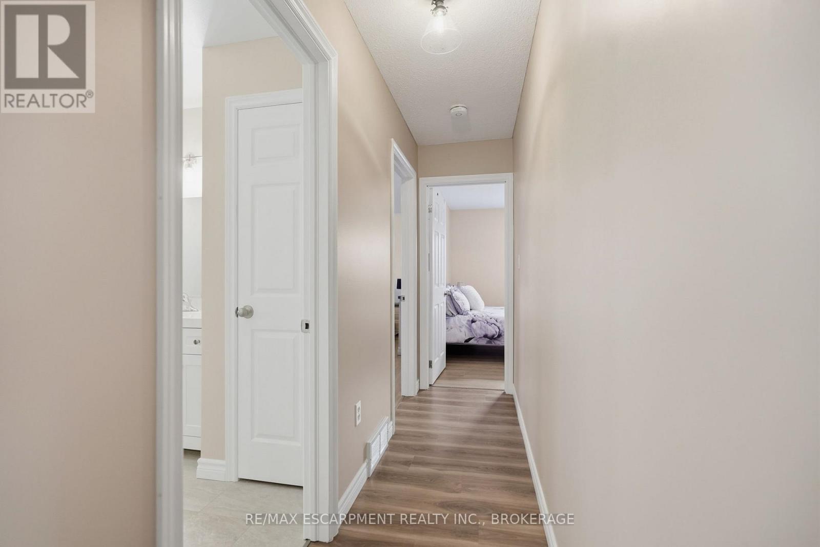 3148 Jewell Avenue, Fort Erie, Ontario  L0S 1N0 - Photo 16 - X12981210